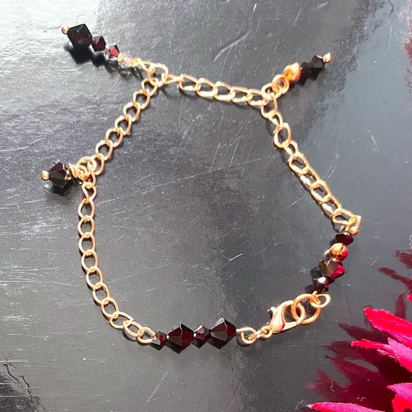 FREE WITH PURCHASE bracelet with genuine Swarovski crystals - Picture 5 of 10